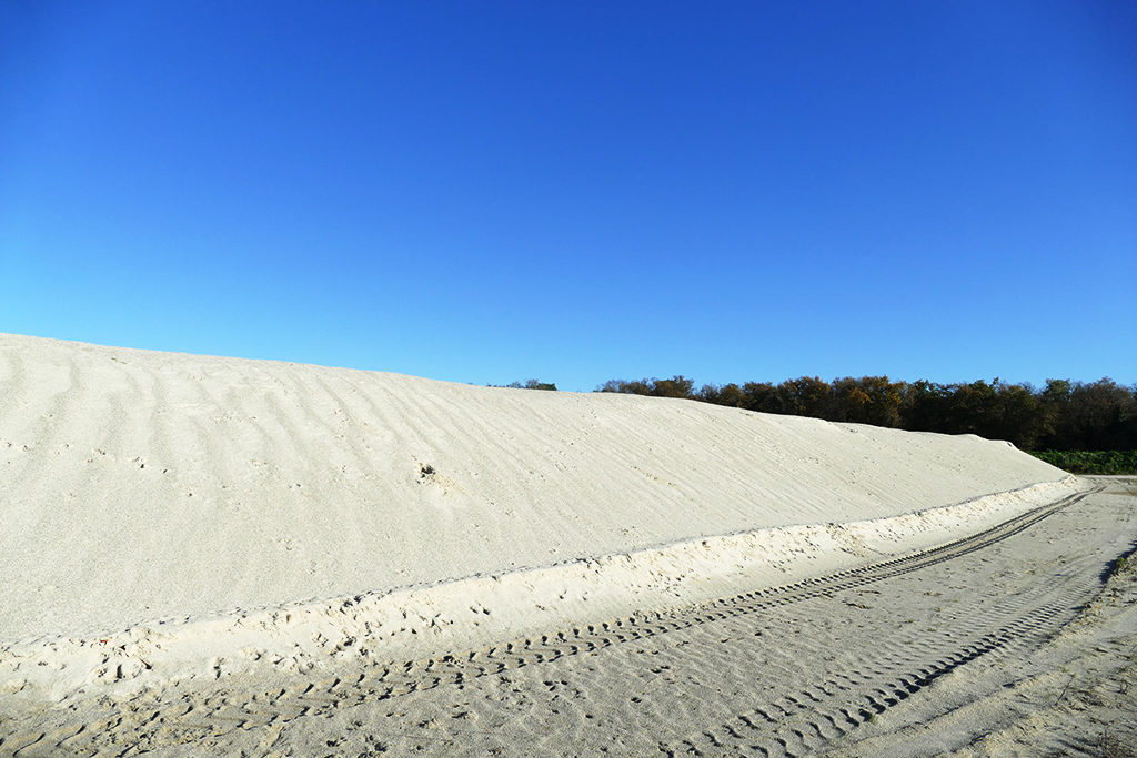 dune sable de plage artificielle